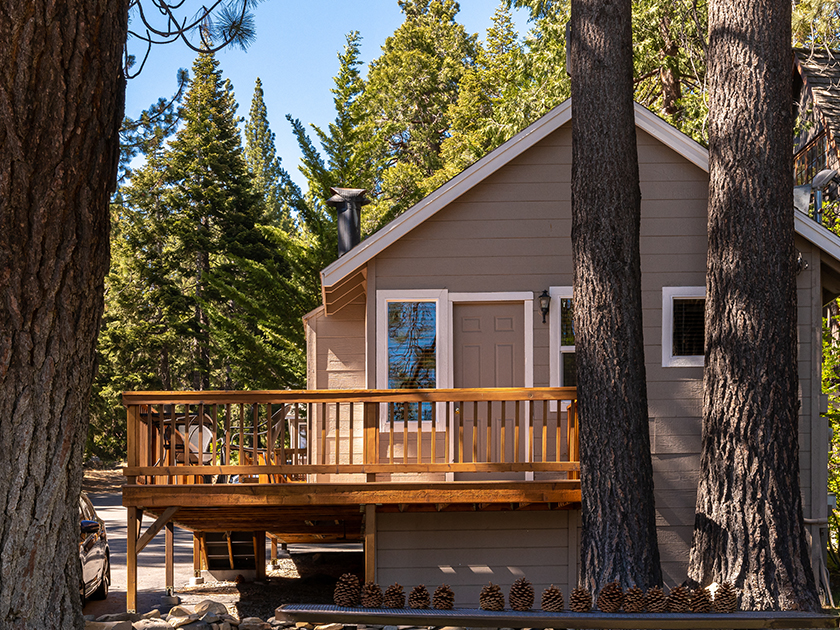 Tahoe Sands Resort mountainside cabins