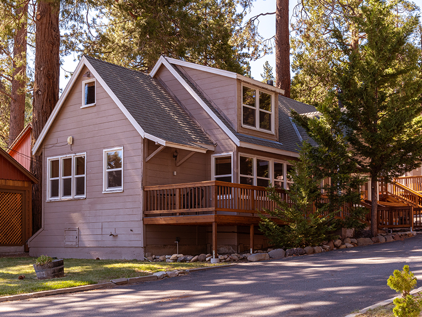 Tahoe Sands Resort mountainside cabins